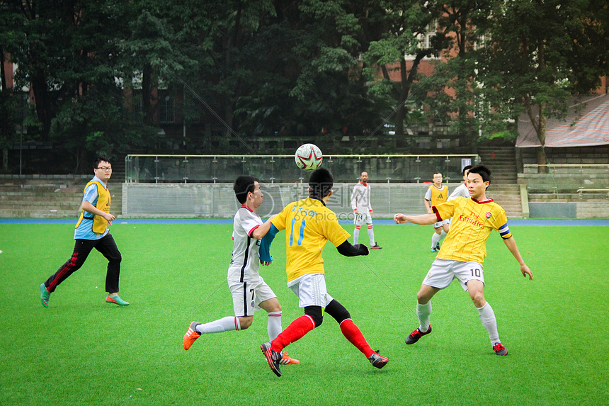 也更符合球 也更符合球